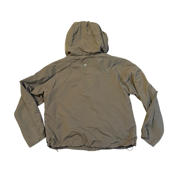 Lululemon Women’s Tactical Jacket Size 12 - Picture 3 of 5